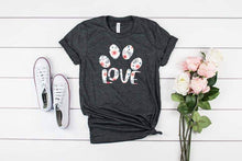 Load image into Gallery viewer, Paw Print Love
